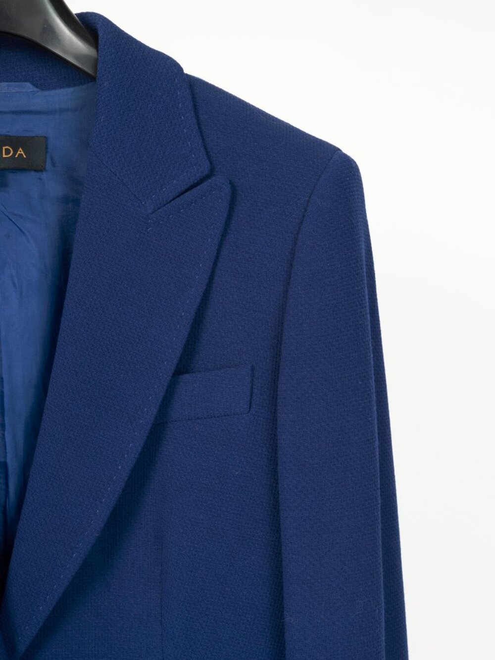 Escada Brikena Ink Wool-Pique Blazer - Picture 4 of 11